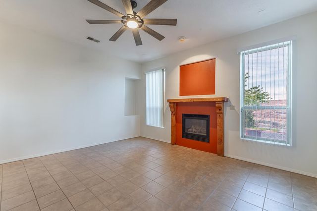 6111 La Paz Road NE, Rio Rancho, NM 87144