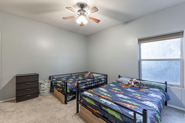 6111 La Paz Road NE, Rio Rancho, NM 87144