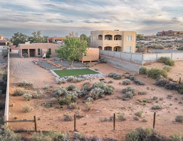 6111 La Paz Road NE, Rio Rancho, NM 87144