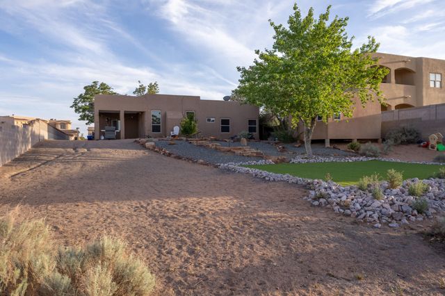 6111 La Paz Road NE, Rio Rancho, NM 87144