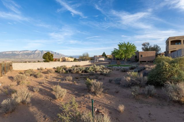 6111 La Paz Road NE, Rio Rancho, NM 87144