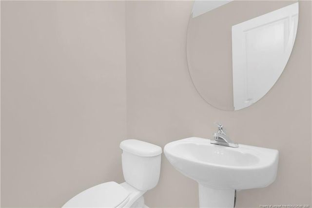 2137 Purebred Circle, Hope Mills, NC 28348