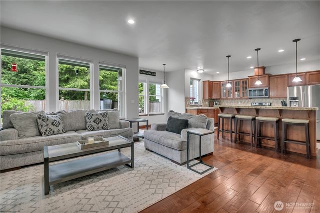 8609 29th Way SE, Olympia, WA 98513