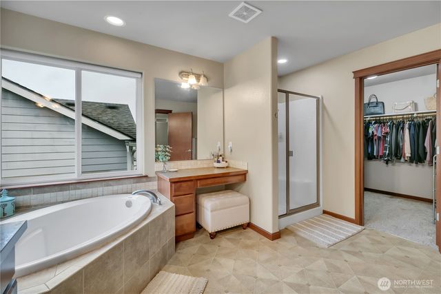 8609 29th Way SE, Olympia, WA 98513