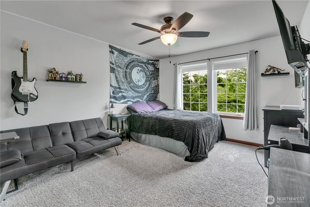 8609 29th Way SE, Olympia, WA 98513