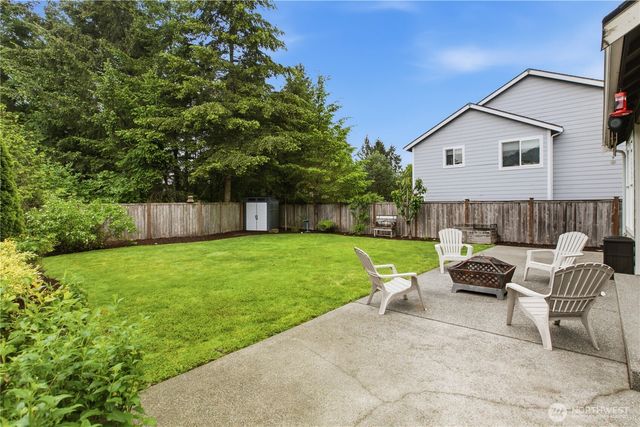 8609 29th Way SE, Olympia, WA 98513