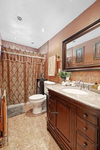 931 S Amber Street, Tulare, CA 93274