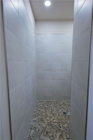 329 Ceola Avenue, Tontitown, AR 72762