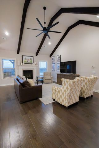 329 Ceola Avenue, Tontitown, AR 72762