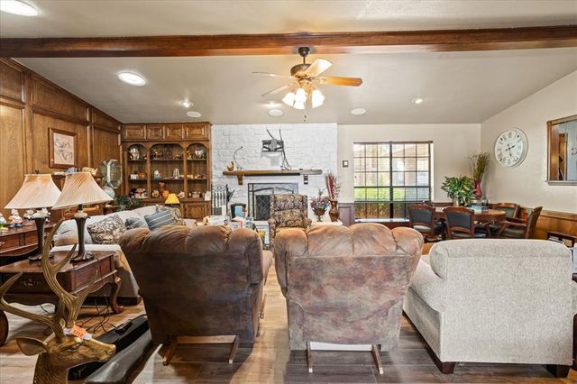 826 S Ebeling Drive, Mustang, OK 73064