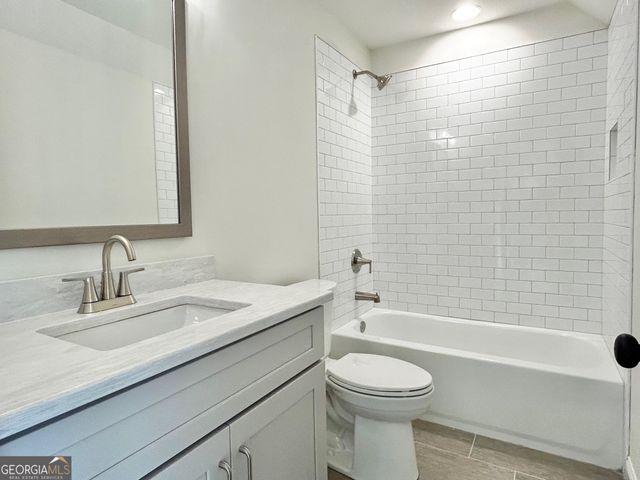 LOT 198 NORTHSHORE AT REDWINE Drive, Newnan, GA 30263