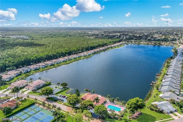 2390 Piccadilly Circus 202, Naples, FL 34112