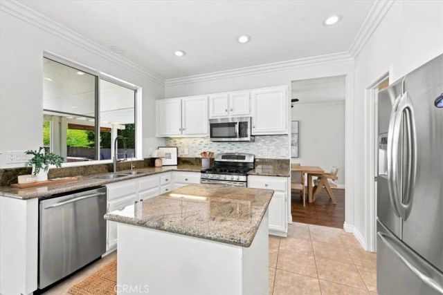 5412 Deveron Court, Riverside, CA 92507