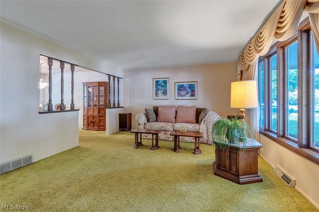 5756 Dorothy Drive, North Olmsted, OH 44070