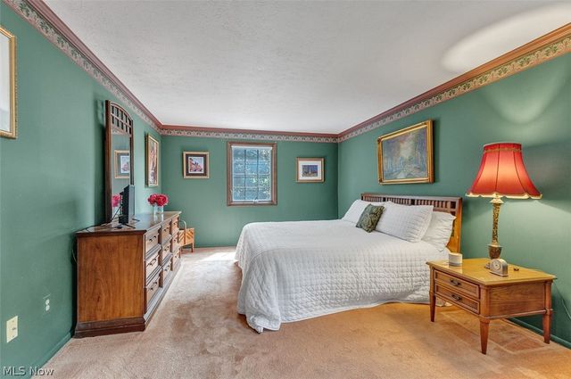 5756 Dorothy Drive, North Olmsted, OH 44070