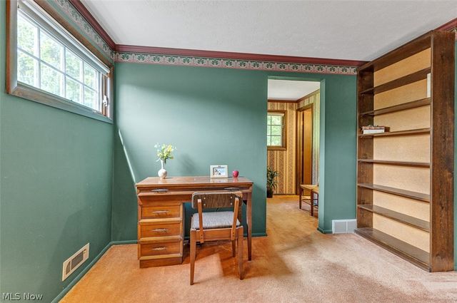 5756 Dorothy Drive, North Olmsted, OH 44070