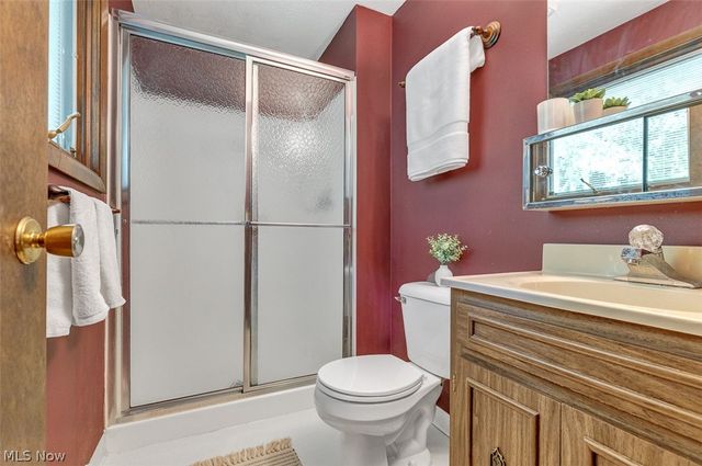 5756 Dorothy Drive, North Olmsted, OH 44070