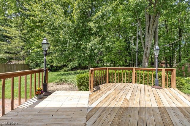 5756 Dorothy Drive, North Olmsted, OH 44070