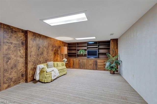 5756 Dorothy Drive, North Olmsted, OH 44070