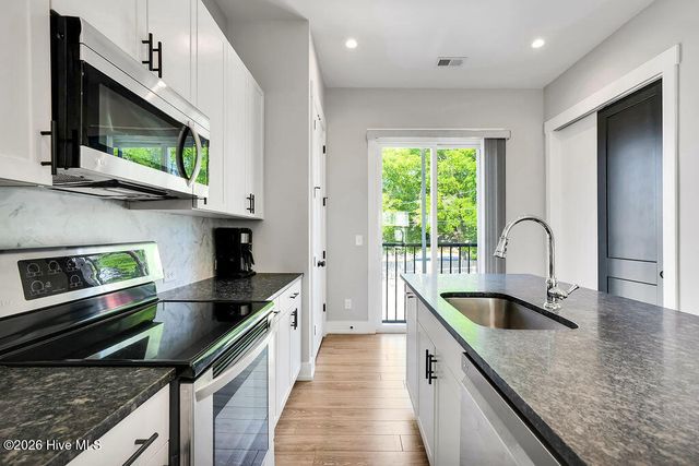 618 N 6th Street, Wilmington, NC 28401