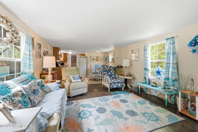85045 LONNIE CREWS Road, Fernandina Beach, FL 32034