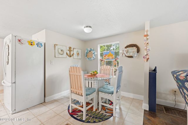 85045 LONNIE CREWS Road, Fernandina Beach, FL 32034