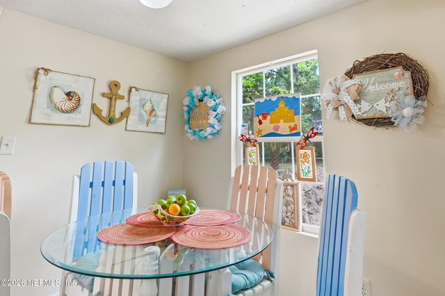 85045 LONNIE CREWS Road, Fernandina Beach, FL 32034