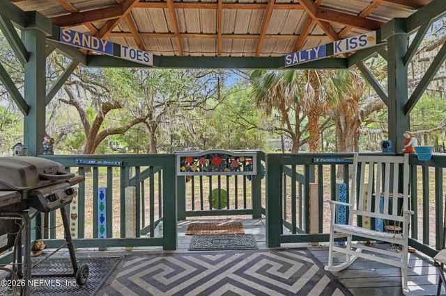 85045 LONNIE CREWS Road, Fernandina Beach, FL 32034