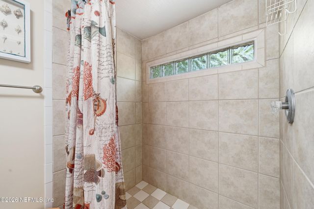 85045 LONNIE CREWS Road, Fernandina Beach, FL 32034