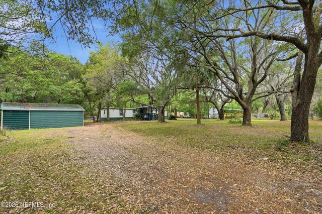 85045 LONNIE CREWS Road, Fernandina Beach, FL 32034