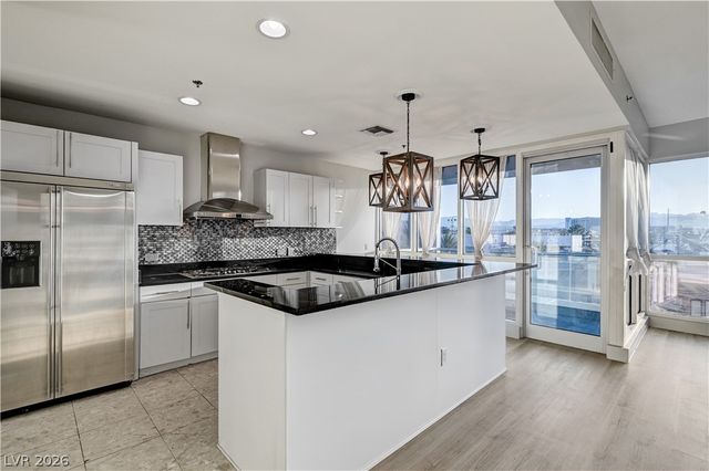 4575 Dean Martin Drive 406, Las Vegas, NV 89103