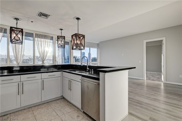 4575 Dean Martin Drive 406, Las Vegas, NV 89103