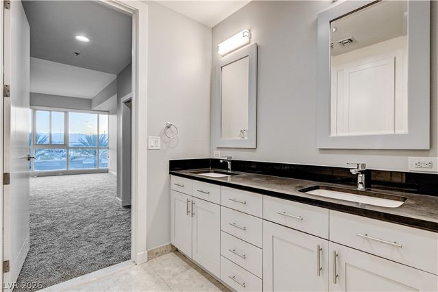 4575 Dean Martin Drive 406, Las Vegas, NV 89103