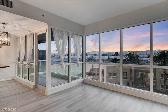4575 Dean Martin Drive 406, Las Vegas, NV 89103