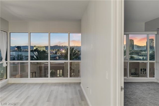 4575 Dean Martin Drive 406, Las Vegas, NV 89103