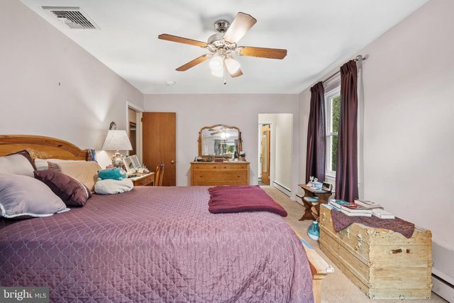 424 LONG AVE, Langhorne, PA 19047