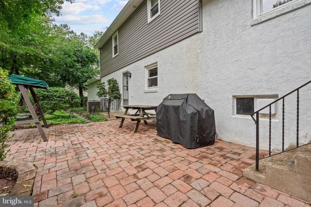 424 LONG AVE, Langhorne, PA 19047