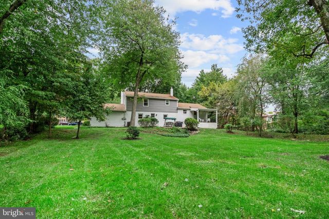 424 LONG AVE, Langhorne, PA 19047