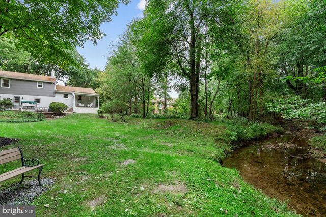 424 LONG AVE, Langhorne, PA 19047