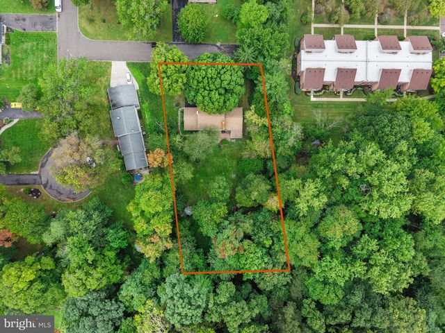 424 LONG AVE, Langhorne, PA 19047