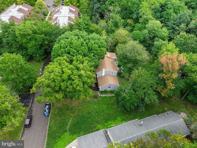 424 LONG AVE, Langhorne, PA 19047