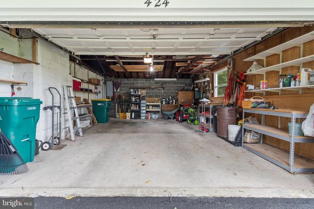 424 LONG AVE, Langhorne, PA 19047