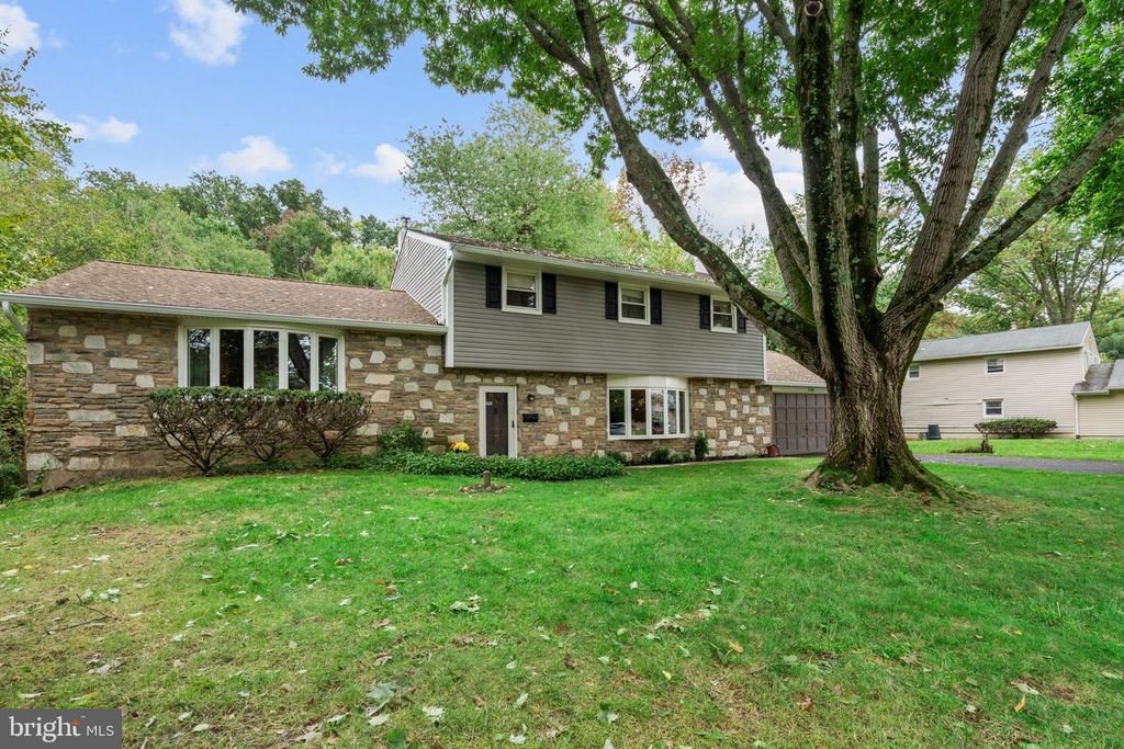 424 LONG AVE, LANGHORNE, PA 19047 — photo 3