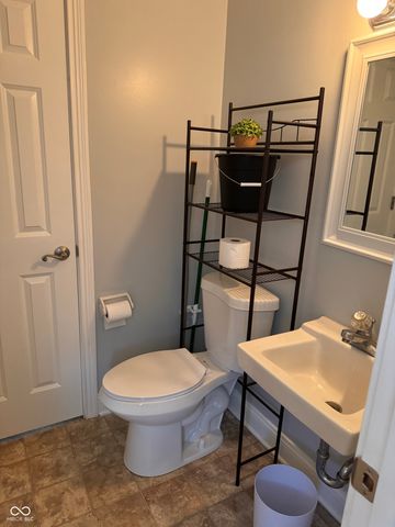 594 Hickory Drive, Danville, IN 46122