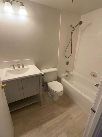 1933 Commonwealth Avenue 610, Boston, MA 02135