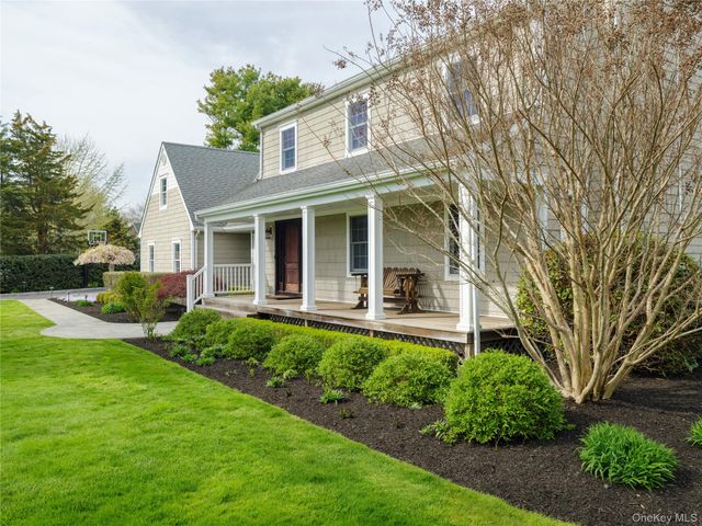 2120 Crown Land Lane, Cutchogue, NY 11935