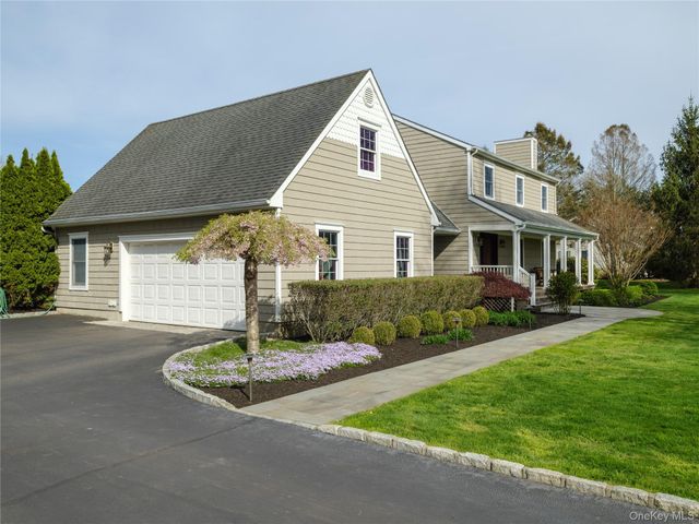 2120 Crown Land Lane, Cutchogue, NY 11935