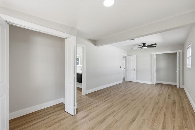 5550 5TH WAY S, St Petersburg, FL 33705