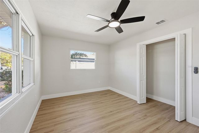 5550 5TH WAY S, St Petersburg, FL 33705