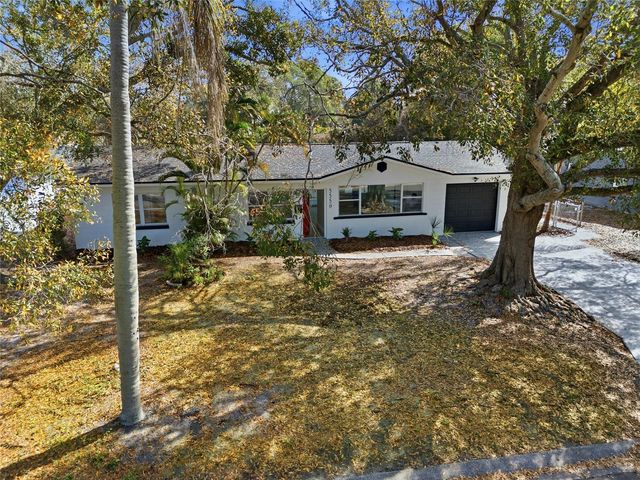 5550 5TH WAY S, St Petersburg, FL 33705